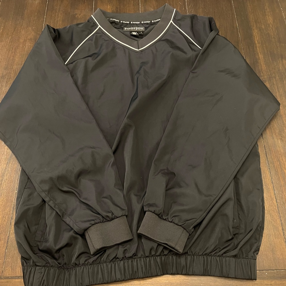Foot Joy windbreaker pull over with zippered pockets